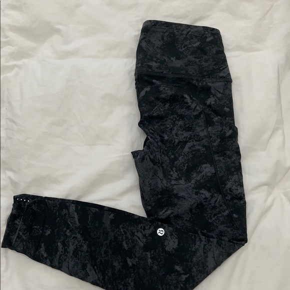 Lululemon Fast and Free 7/8 - Picture 4 of 5